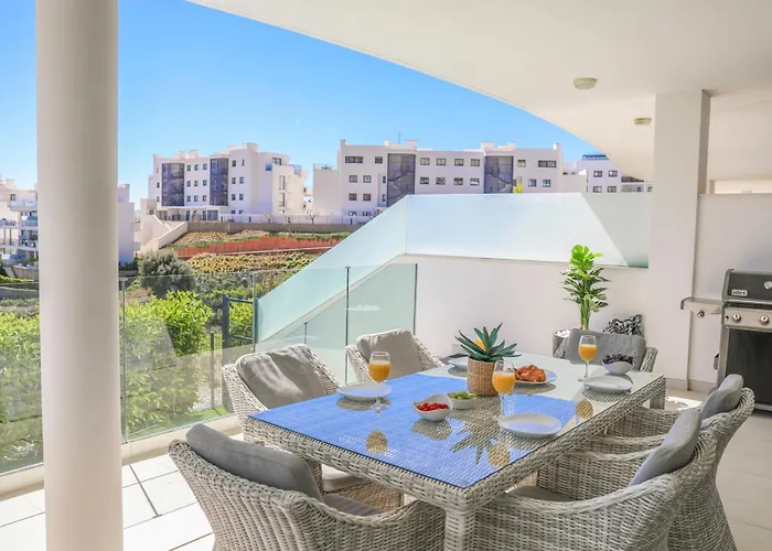 Apartment Beautiful With Private Pool In Higueron West *